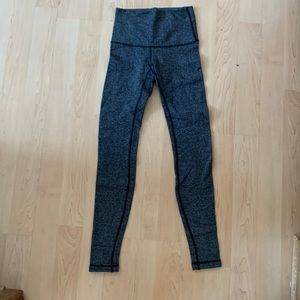 Lululemon leggings size 2